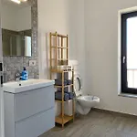 Glam Lipatti Near Iulius Mall And City Center Apartman *