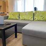 Apartman Glam Lipatti Near Iulius Mall And City Center Temesvár