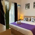 Glam Lipatti Near Iulius Mall And City Center Temesvár
