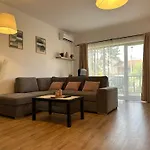 Glam Lipatti Near Iulius Mall And City Center Apartman