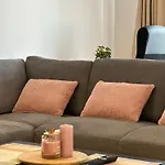 Apartman Glam Lipatti Near Iulius Mall And City Center