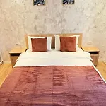 Glam Lipatti Near Iulius Mall And City Center
