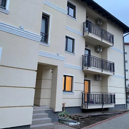 Glam Lipatti Near Iulius Mall And City Center