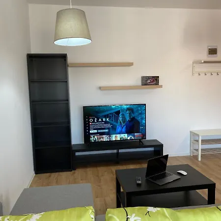 Daire Glam Lipatti Near Iulius Mall And City Center