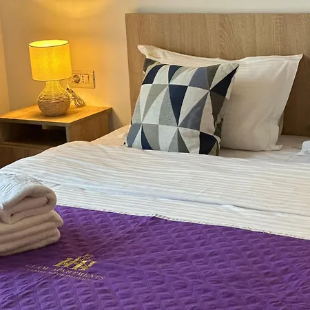 Lägenhet Glam Lipatti Near Iulius Mall And City Center