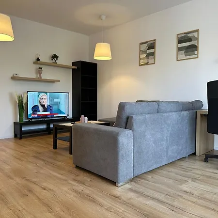 Glam Lipatti Near Iulius Mall And City Center Timişoara