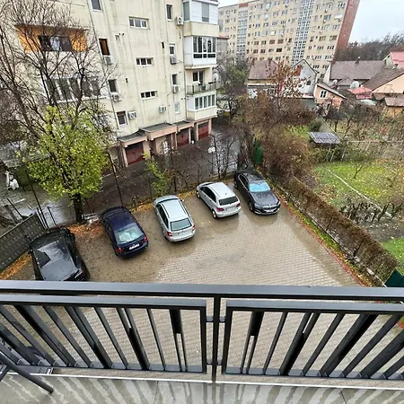 Glam Lipatti Near Iulius Mall And City Center *