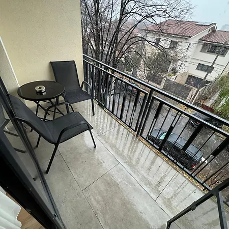 Glam Lipatti Near Iulius Mall And City Center Lägenhet *