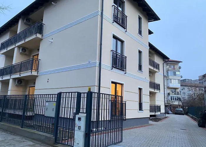 Glam Lipatti Near Iulius Mall And City Center Lägenhet Timişoara