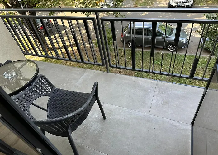 Lägenhet Glam Lipatti Near Iulius Mall And City Center Timişoara