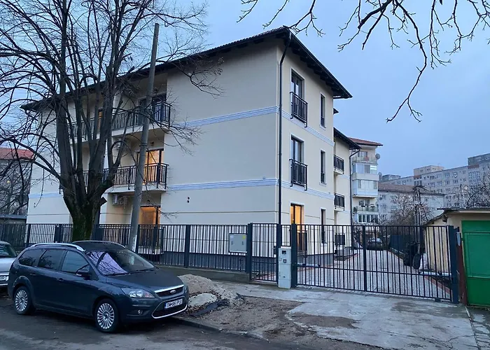 Glam Lipatti Near Iulius Mall And City Center Apartamento *