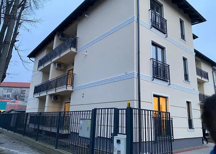 Glam Lipatti Near Iulius Mall And City Center Apartamento