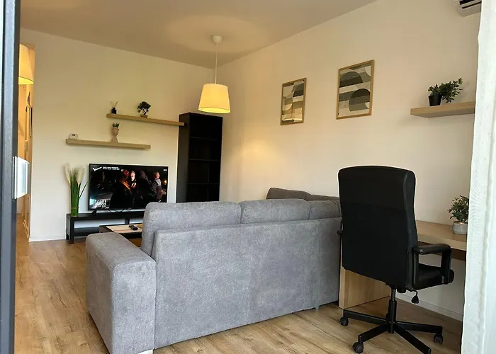 Glam Lipatti Near Iulius Mall And City Center Apartamento Timişoara