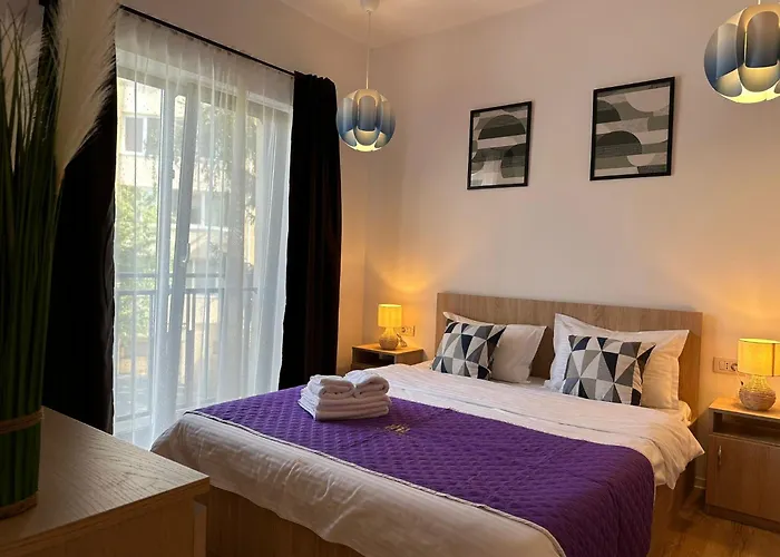 Glam Lipatti Near Iulius Mall And City Center Apartamento *