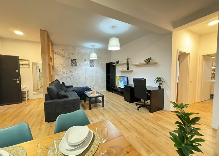 Apartamento Glam Lipatti Near Iulius Mall And City Center